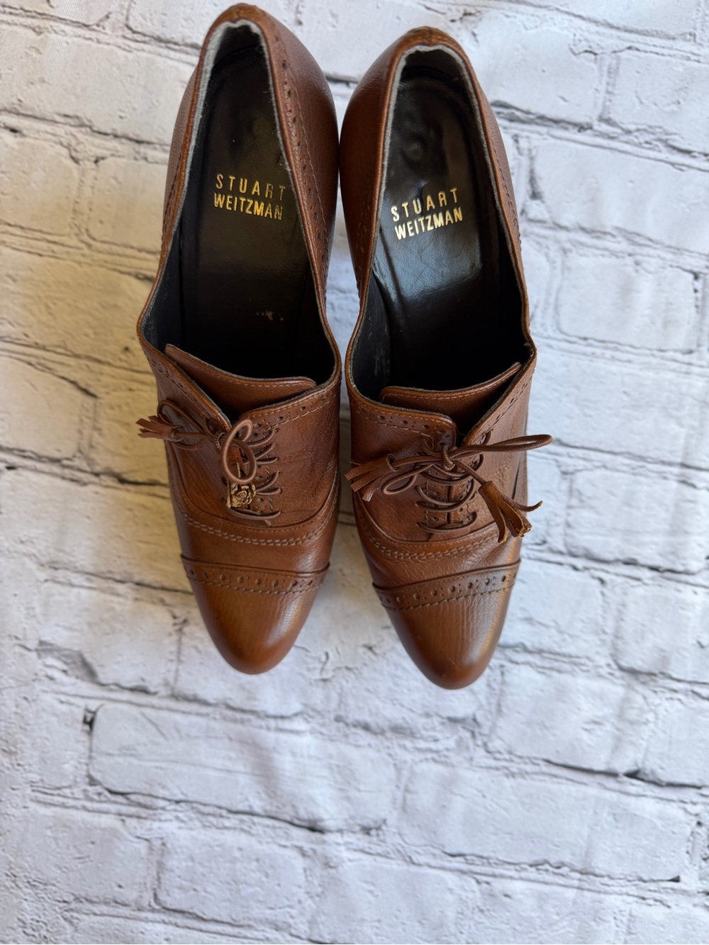 Stuart Weitzman Oxford Heels 8.5N Heels Regency Heritage Leather Academia EUC - Picture 7 of 16
